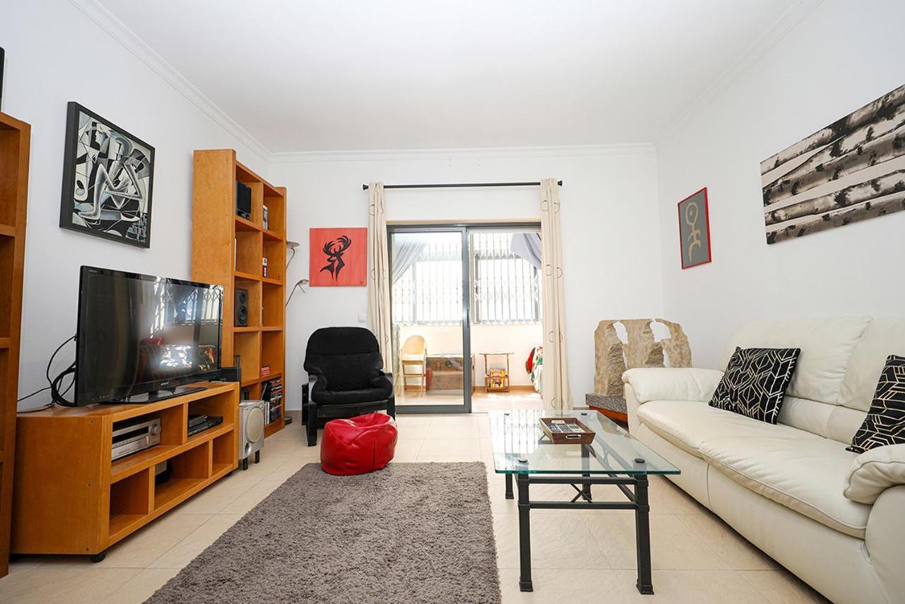 A64 - Barreira Holiday Flat In Lagos Apartment Exterior photo